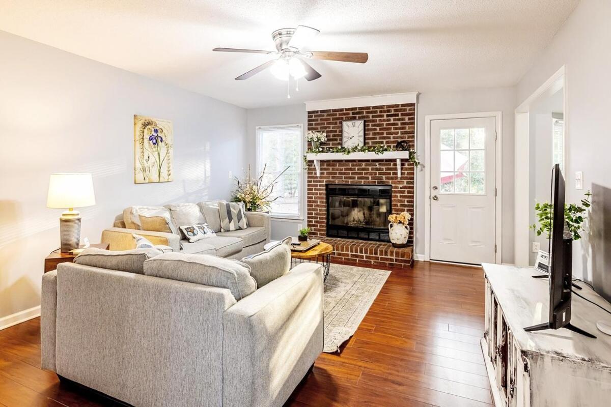 The Cliffdale Cottage Fayetteville Esterno foto